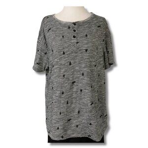 URBAN HERITAGE Dark blueish grey striped t-shirt w/ tree and moose print ~ LARGE